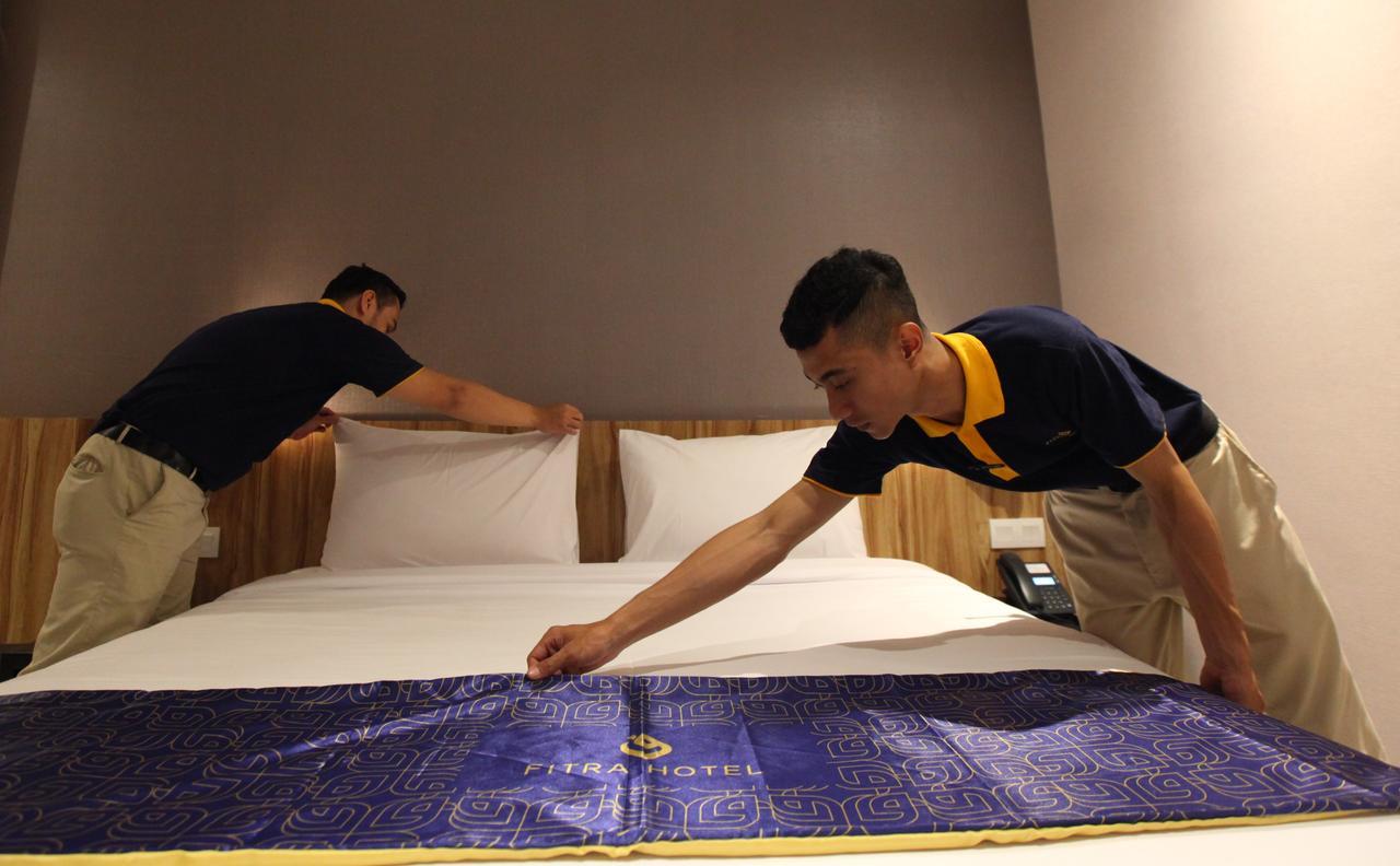 Fitra Hotel Majalengka Buitenkant foto